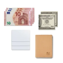 Card case in leather color natural