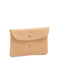 Case in leather color natural