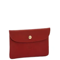Case in leather color red