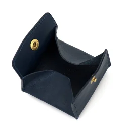 Coin purse in leather color blue