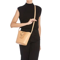 Consuelo Women's bucket bag in leather color natural