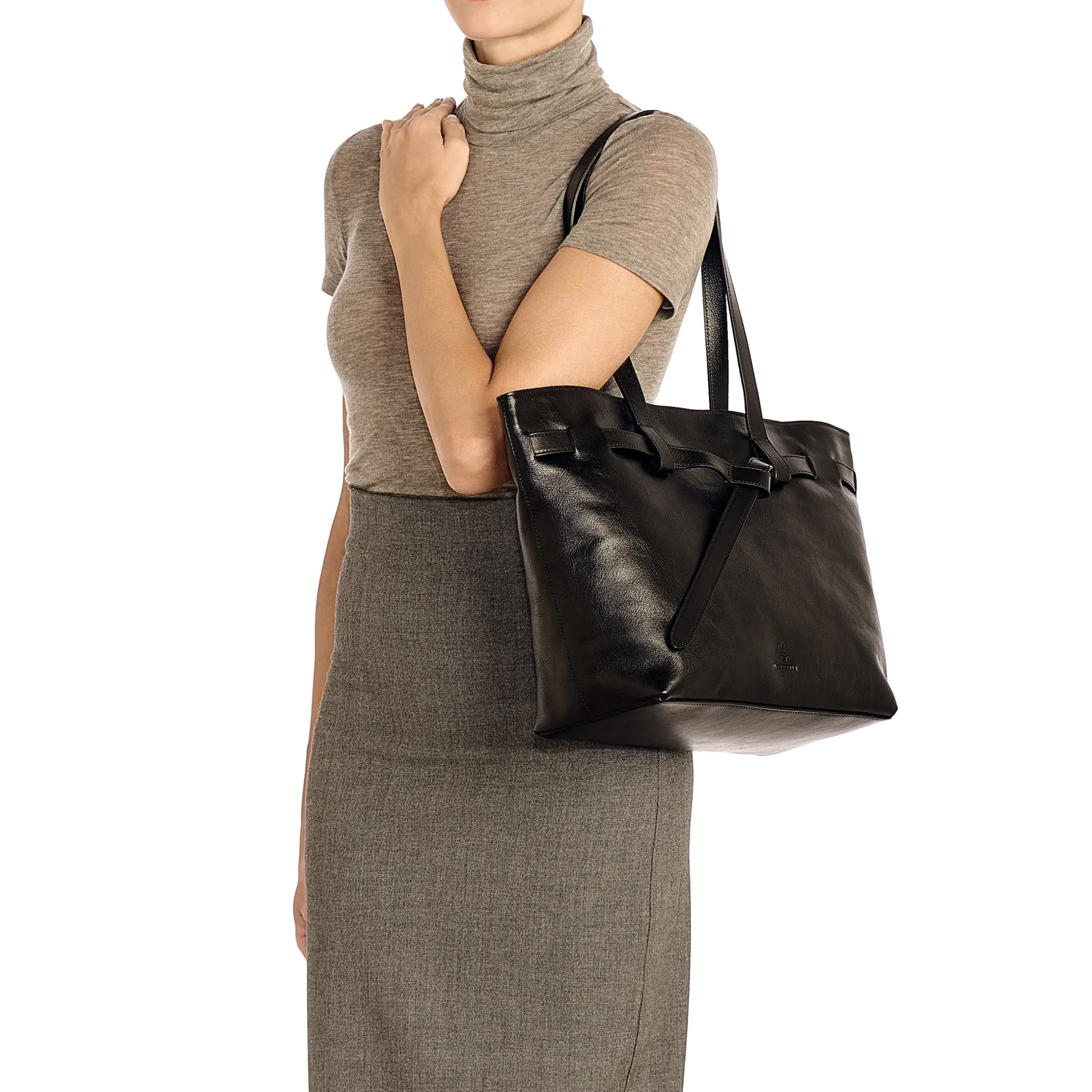 Elisa Women's tote bag in leather color black