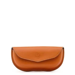 Glasses case in leather color caramel