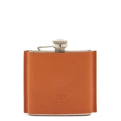 Home Hip flask in leather color caramel