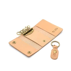 Keyring in leather color natural