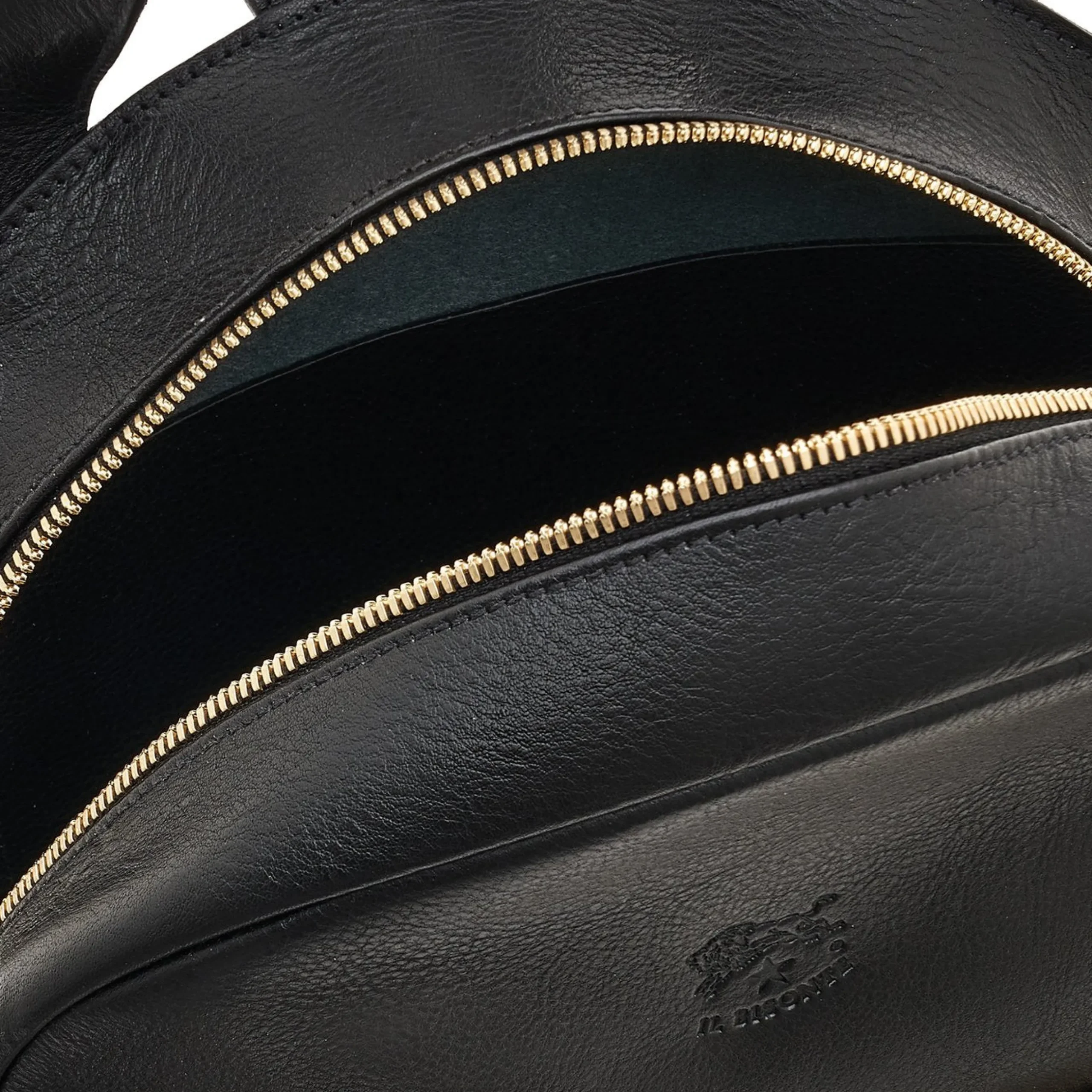 Lungarno Women's backpack in leather color black