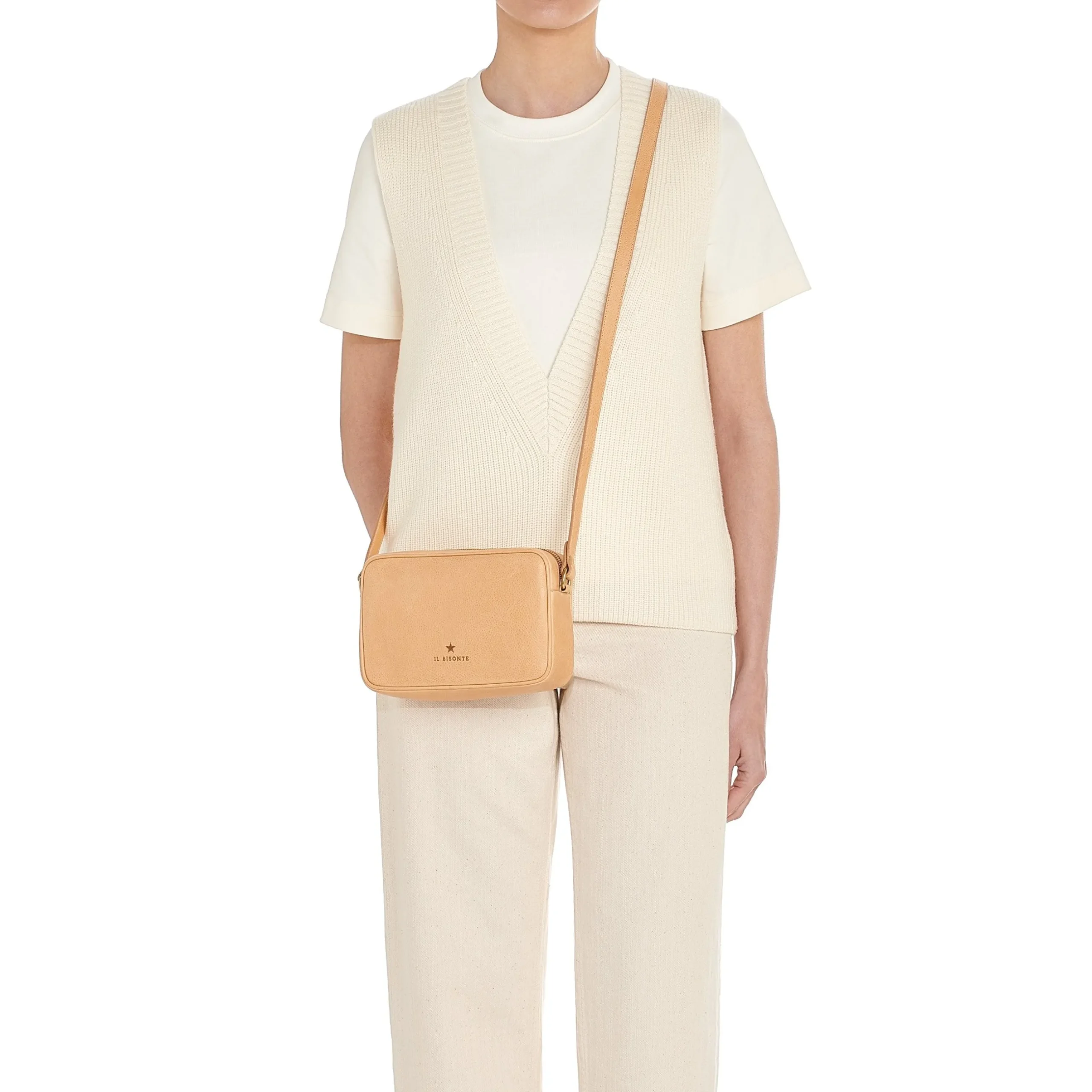 Oliveta Women's crossbody bag in leather color natural