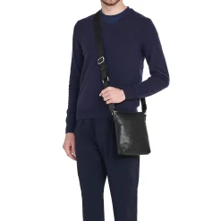 Oriuolo Men's crossbody bag in vintage leather color black