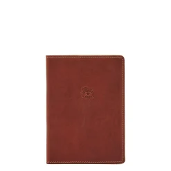 Passport holder in vintage leather color sepia