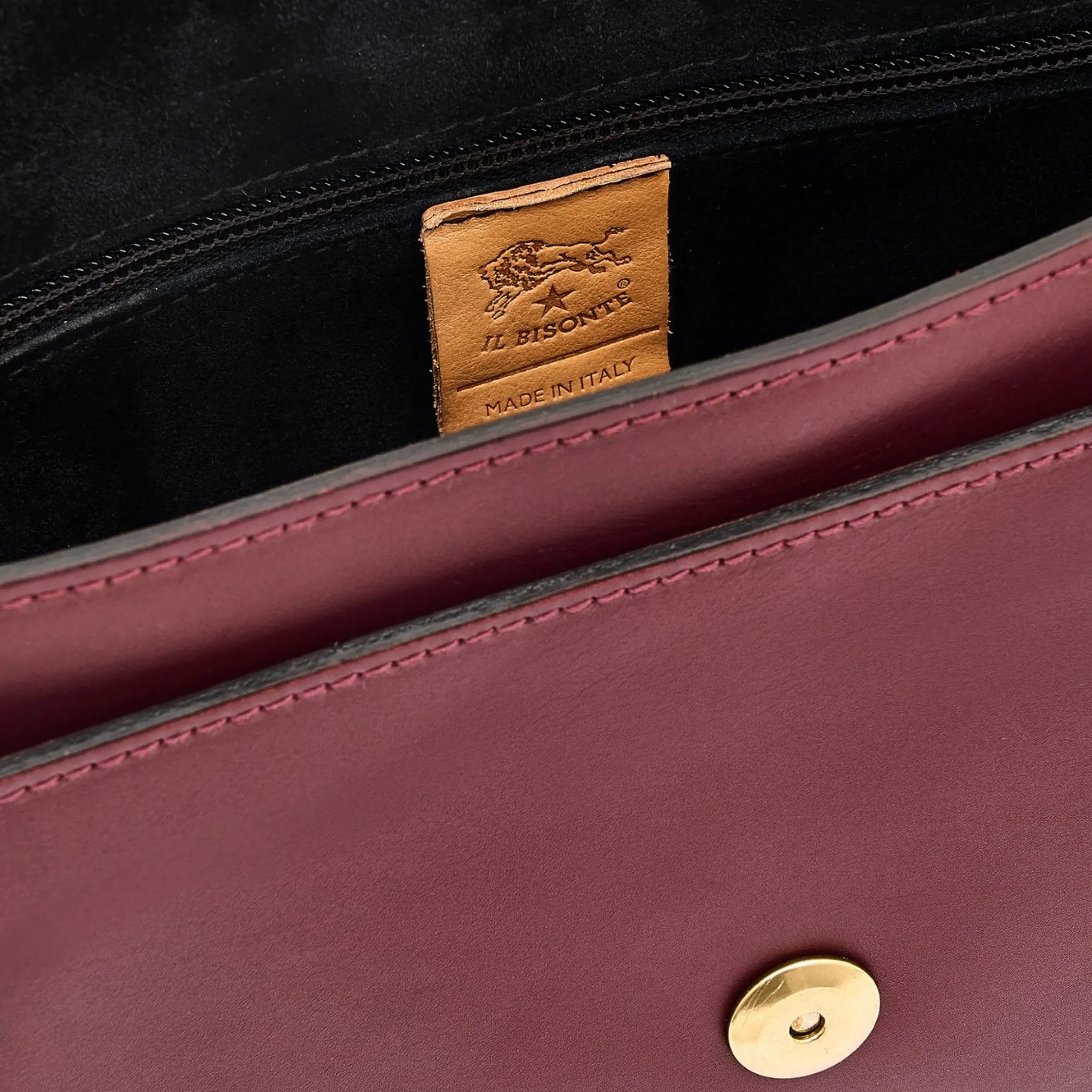 Salina Women's crossbody bag in leather color black cherry